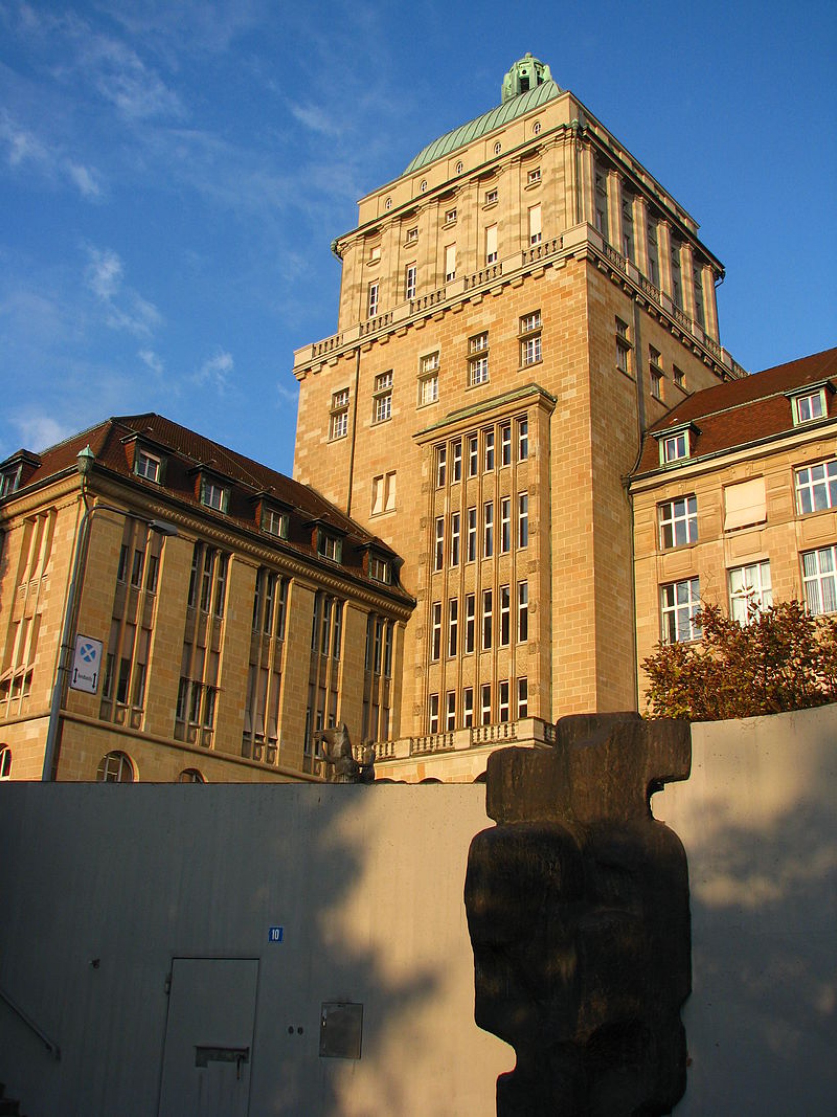 University of Zurich